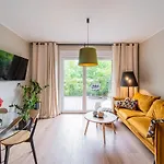 Apartment Ciekawe Miejsce 2 *